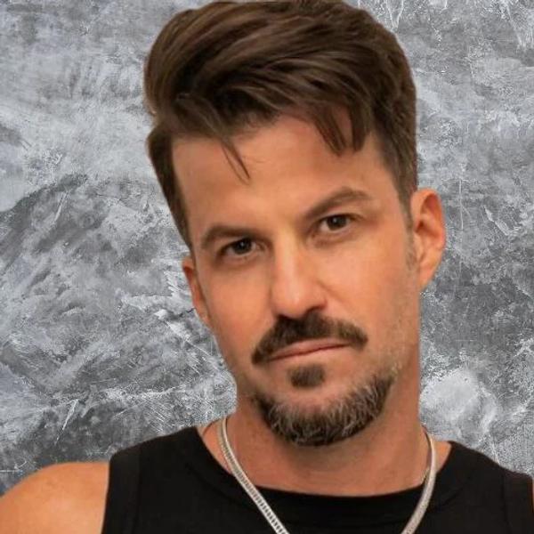 Johnny "Bananas" Devenanzio