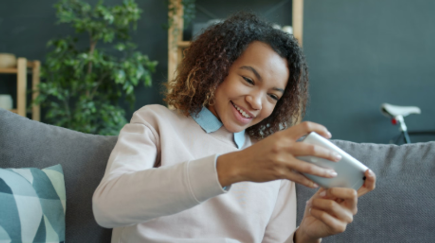 Why Prediction-Based Entertainment Appeals to Viewers