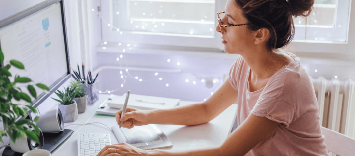 freelancer-insurance-foxquilt-hellosafe