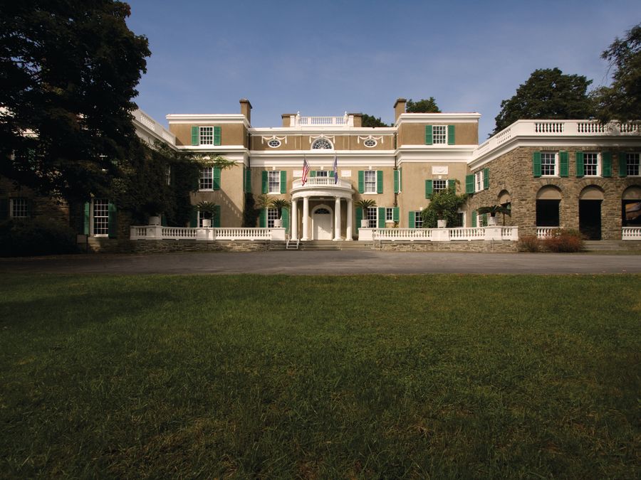 The east facade of the Roosevelt house overlooking the grounds.