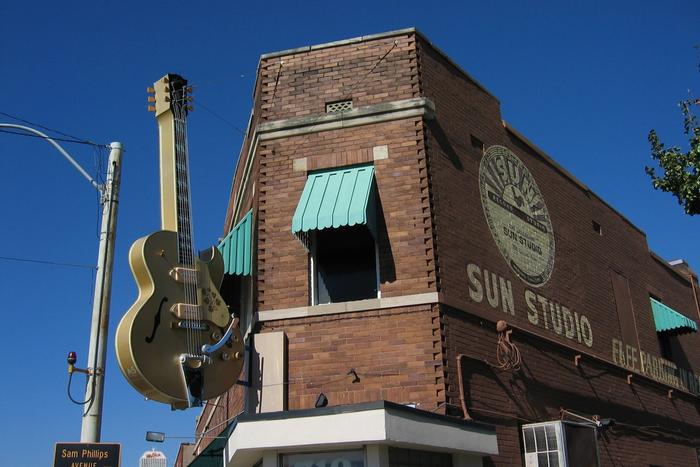 The exterior of Sun Studio in Memphis, Tennessee.