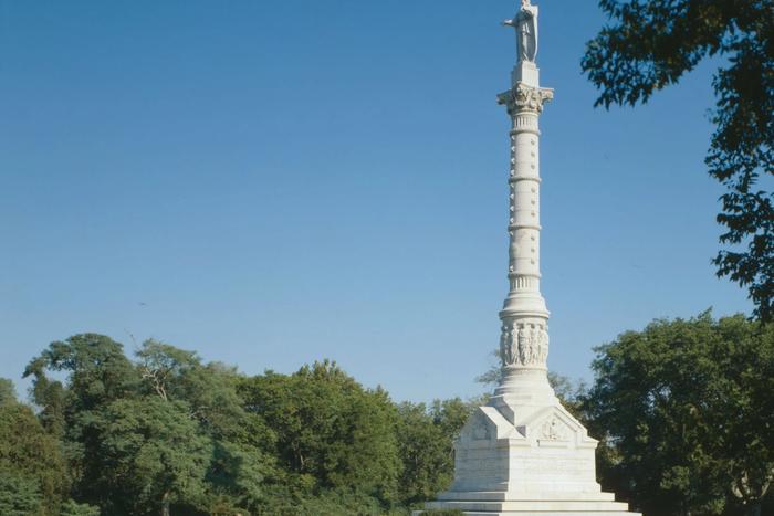 The Yorktown Victory Monument commemorating the 1781 siege.