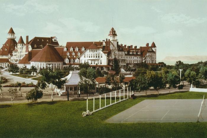 The Hotel del Coronado photographed around 1900.