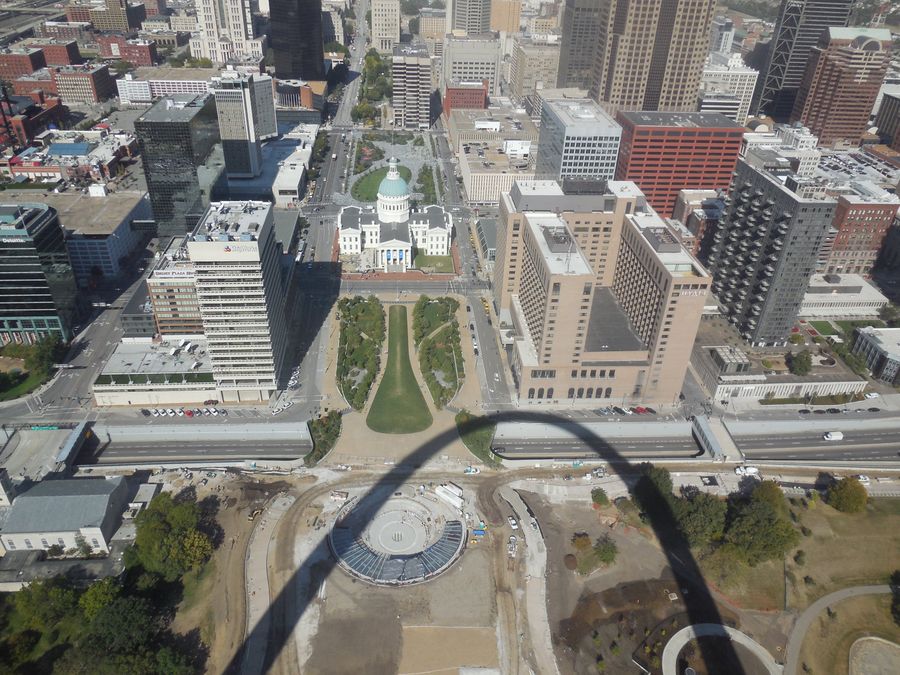 The Old Courthouse seen from the Gateway Arch.