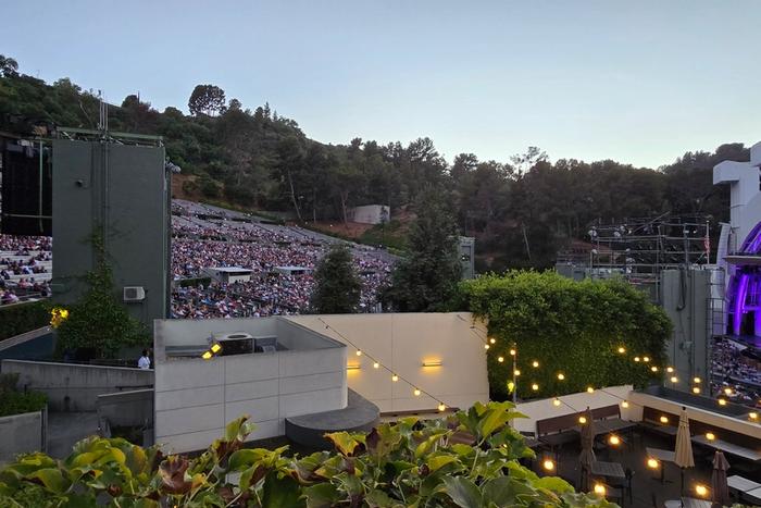 The Hollywood Bowl's concentric-arch band shell and amphitheater seating.