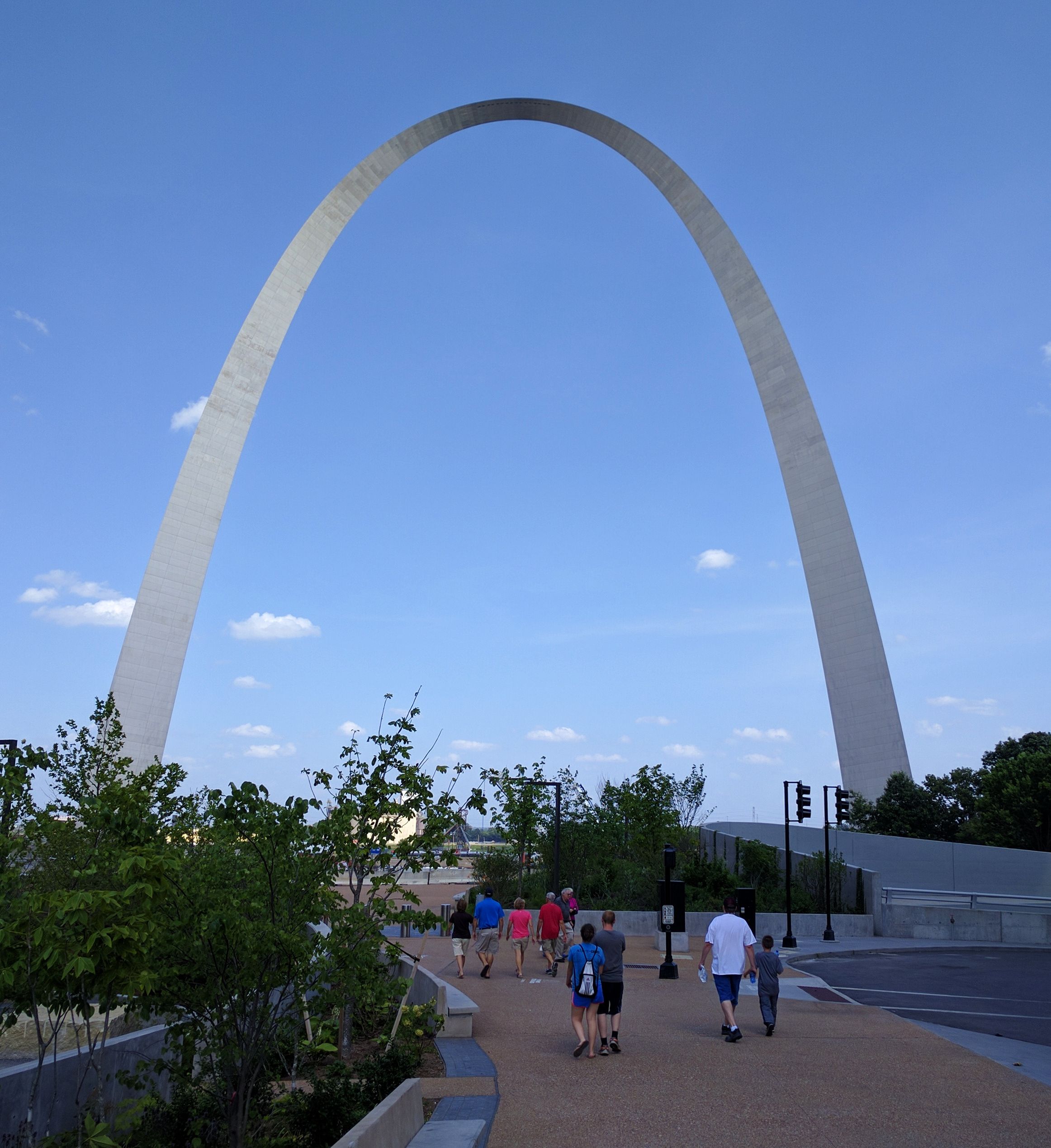 The Gateway Arch rising over the St. Louis riverfront.