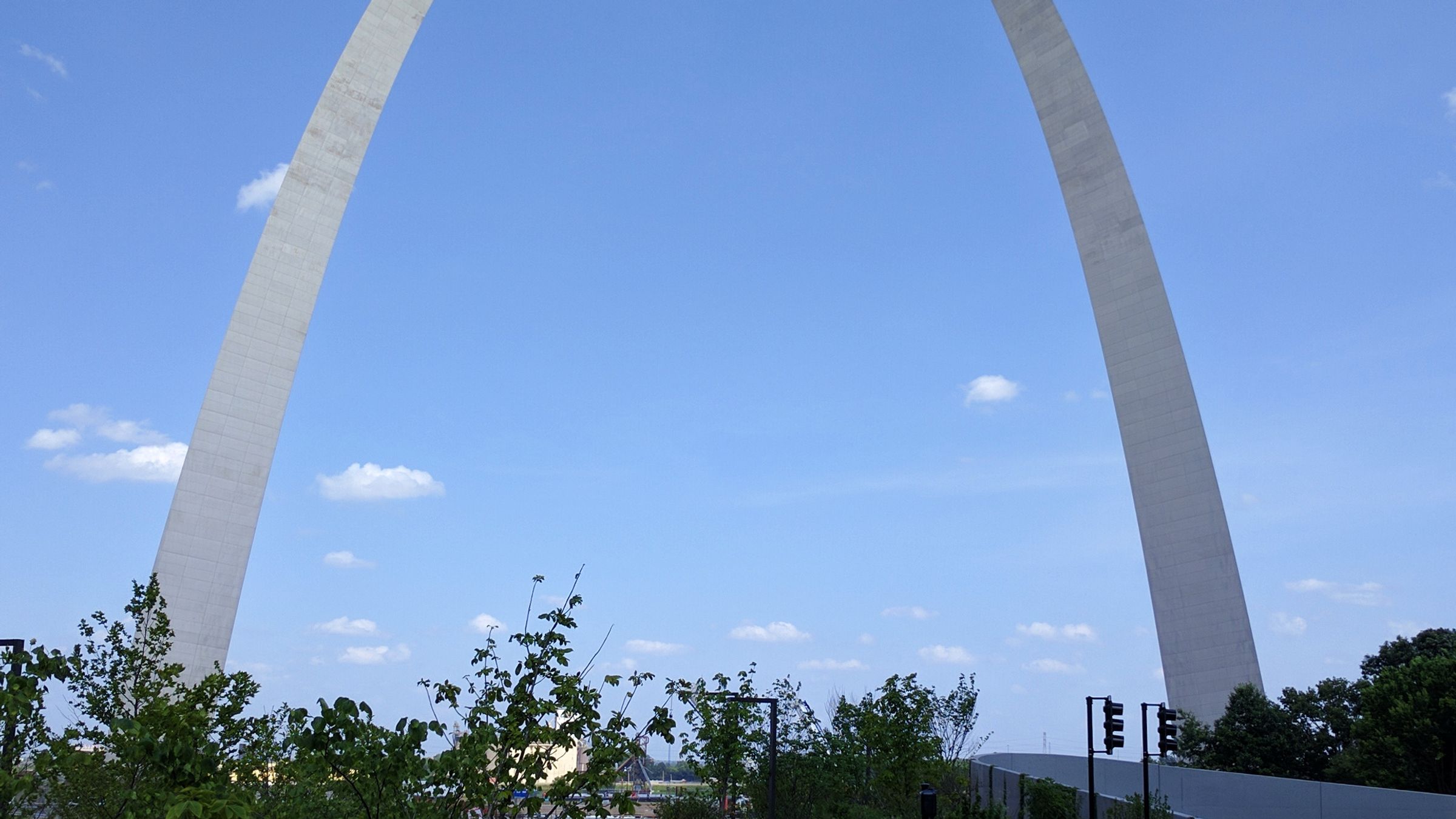 The Gateway Arch rising over the St. Louis riverfront.