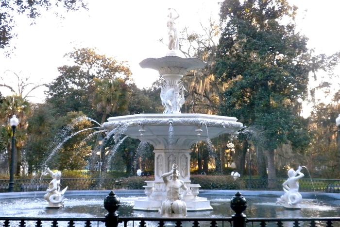 The historic fountain in Forsyth Park, Savannah.