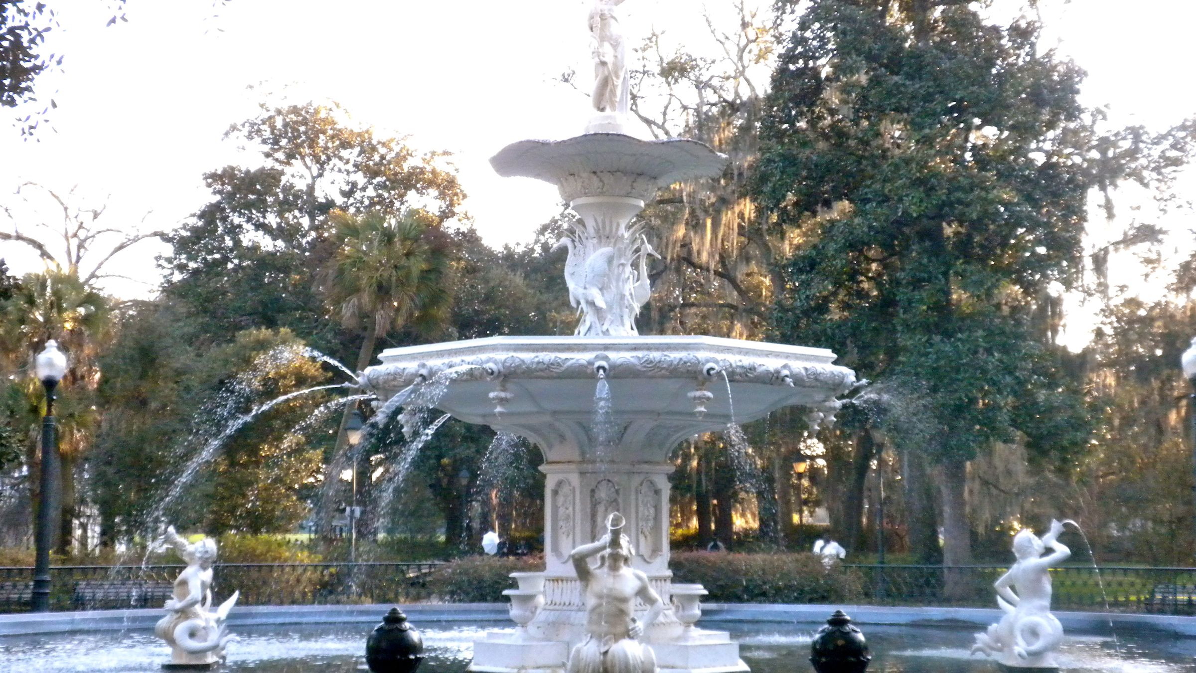 The historic fountain in Forsyth Park, Savannah.