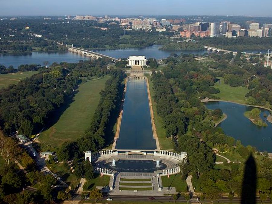 The Lincoln Memorial seen from the Washington Monument.