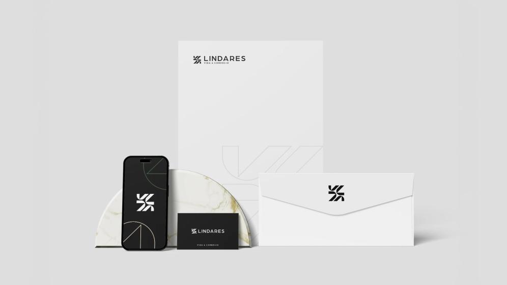 Lindares branding letters