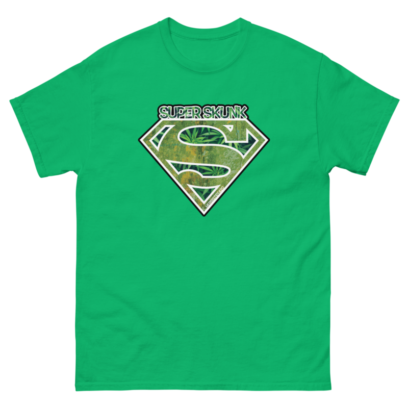 Super Skunk – Unisex Classic Tee — irish green
