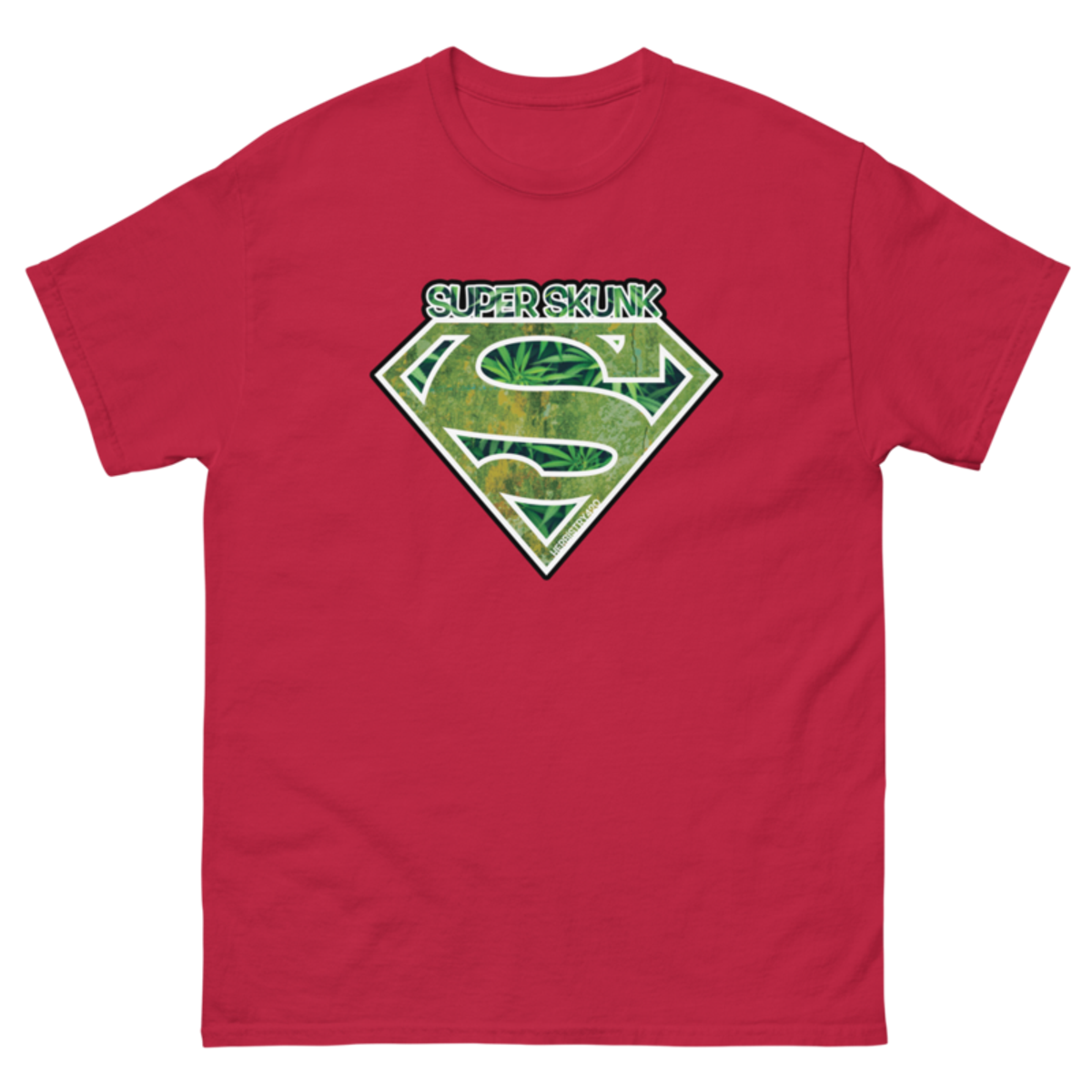 Super Skunk – Unisex Classic Tee — cardinal