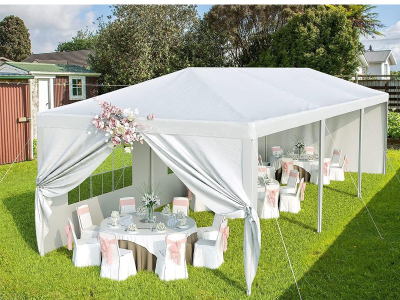 White tent
