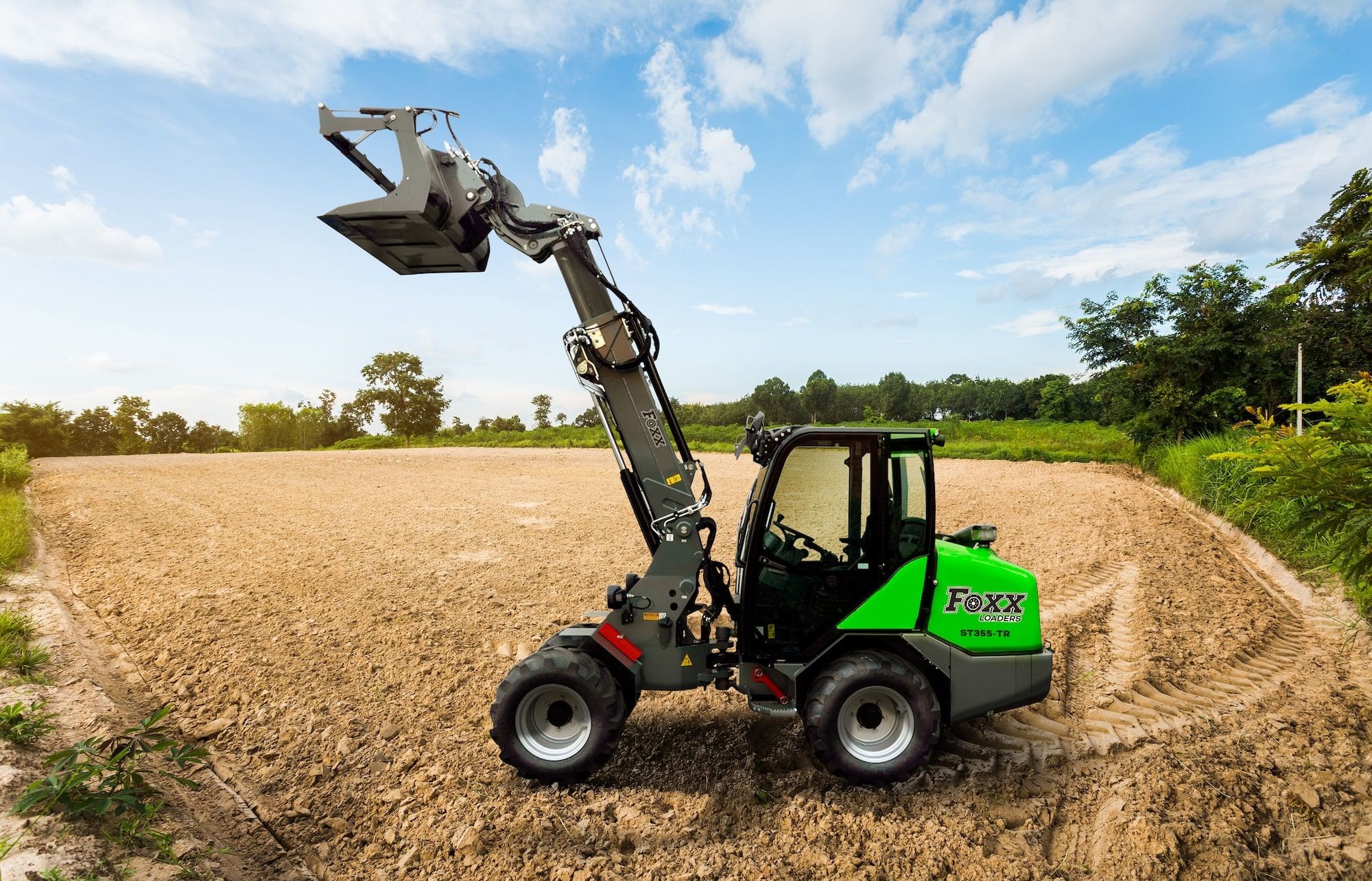 ST355-TR Compact Wheel Loader with Telescopic Reach