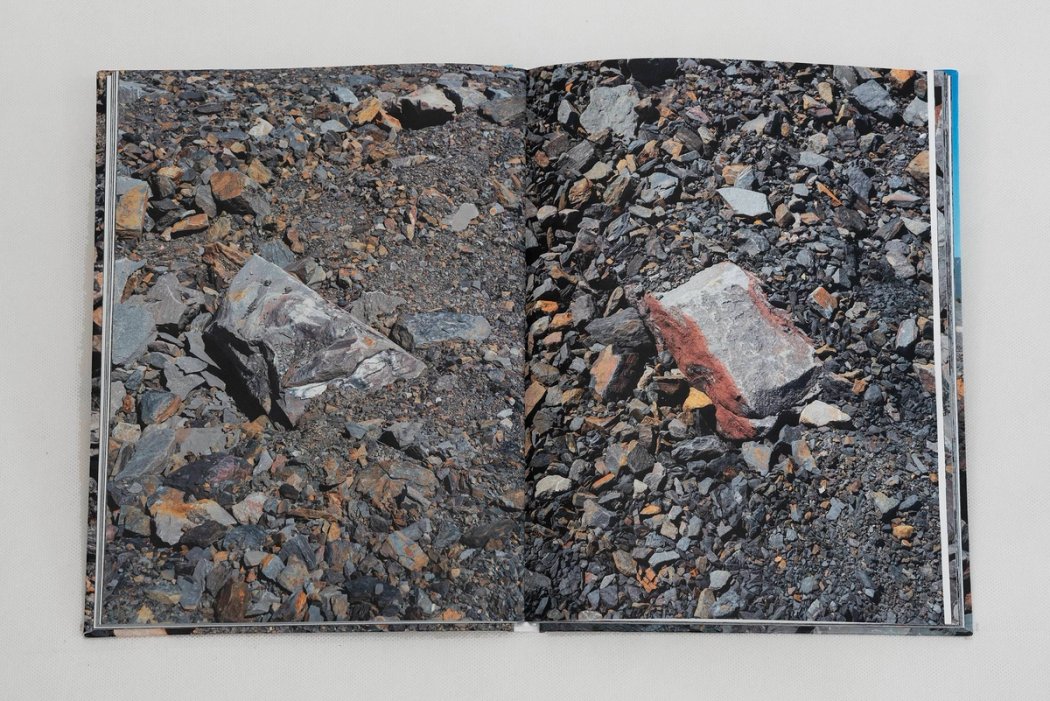 Jorge Yeregui_Escritura de las piedras_Hablar de piedras_Léxico Mineral_2024_4