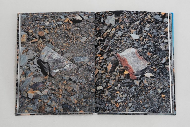 Jorge Yeregui_Escritura de las piedras_Hablar de piedras_Léxico Mineral_2024_4