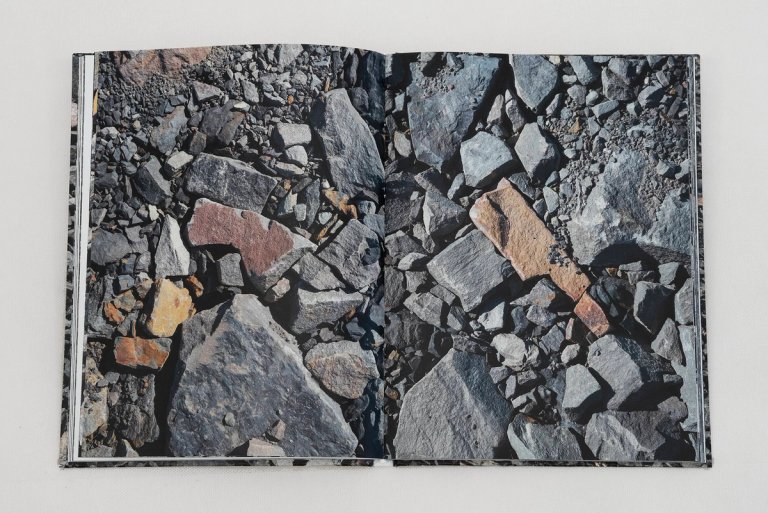 Jorge Yeregui_Escritura de las piedras_Hablar de piedras_Léxico Mineral_2024_5