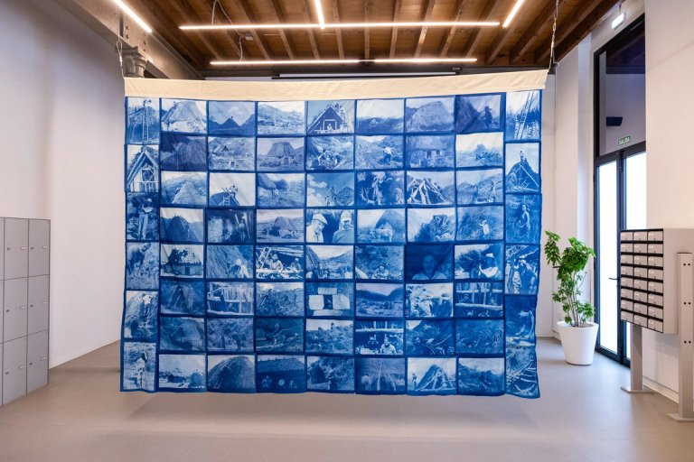 Leer la cabaña de Mónica Armantina con la Escuela de Teitáu Bienal    - ©Nico Rodríguez-4