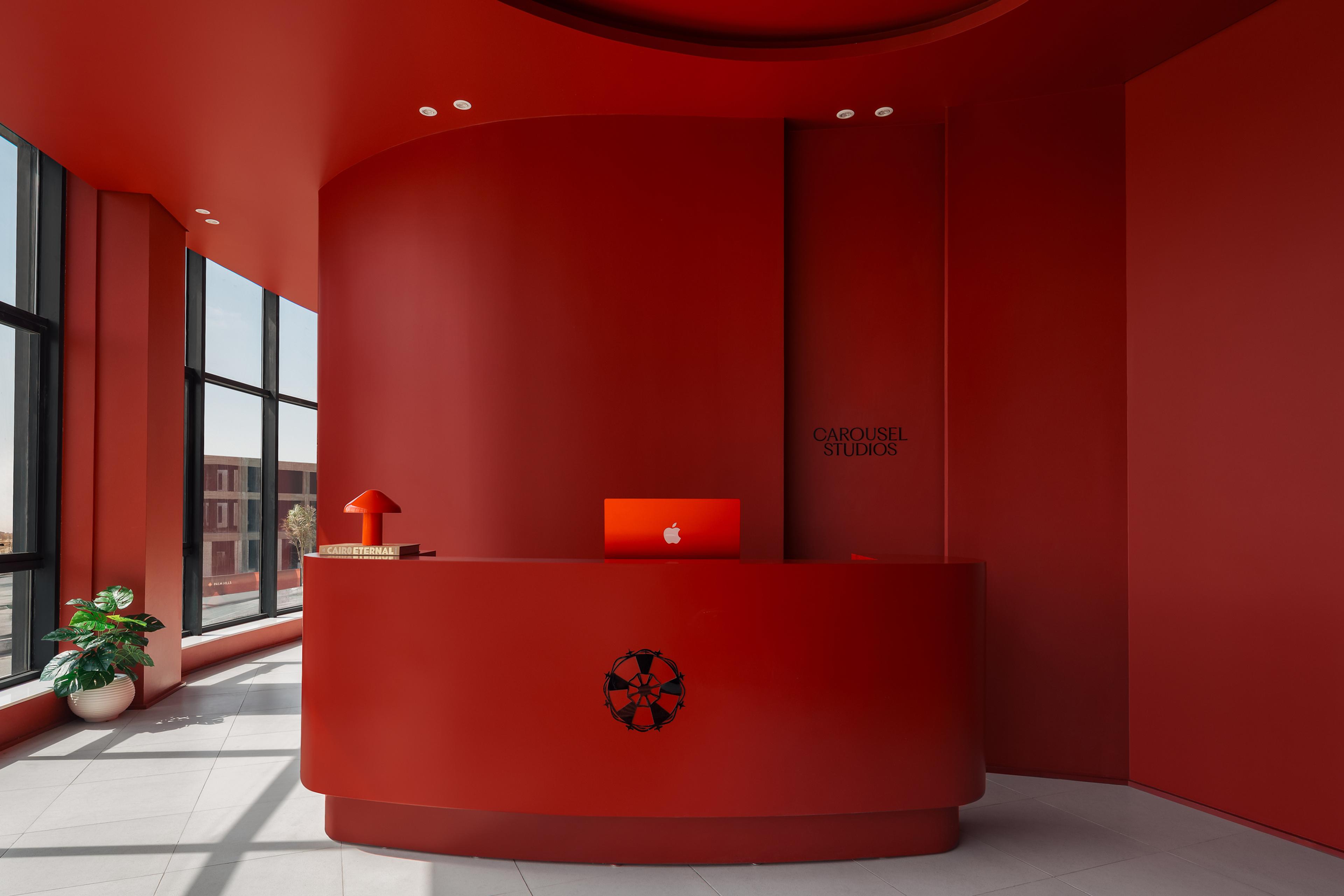 Carousel Studio