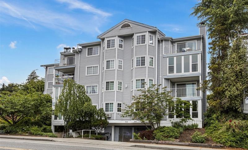 Greenwood Area Condominium