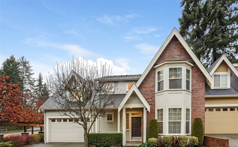 Downtown Area Townhouse