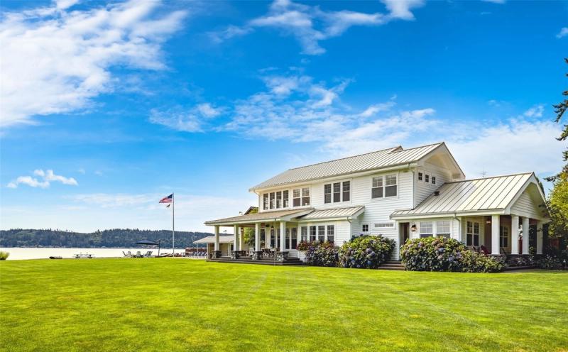 North Shore Area Residential
