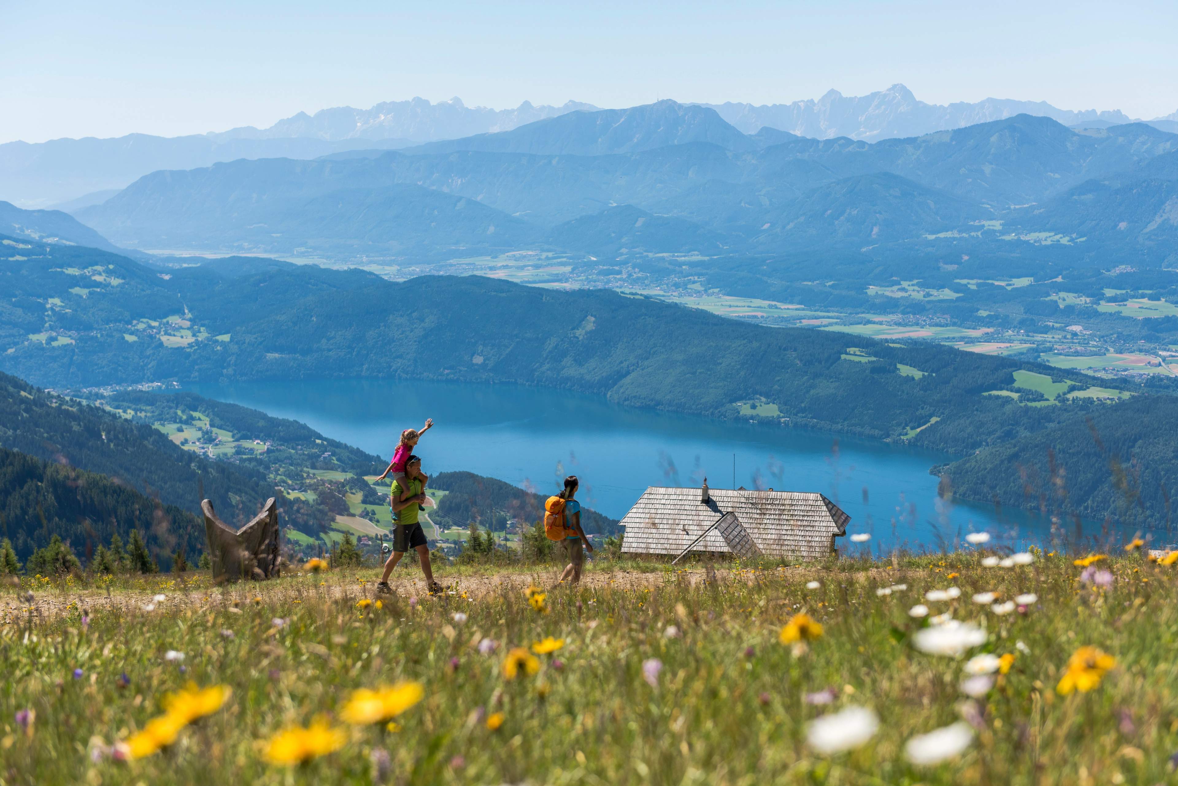 Enjoy hiking on the Millstätter Alpe above Lake Millstatt