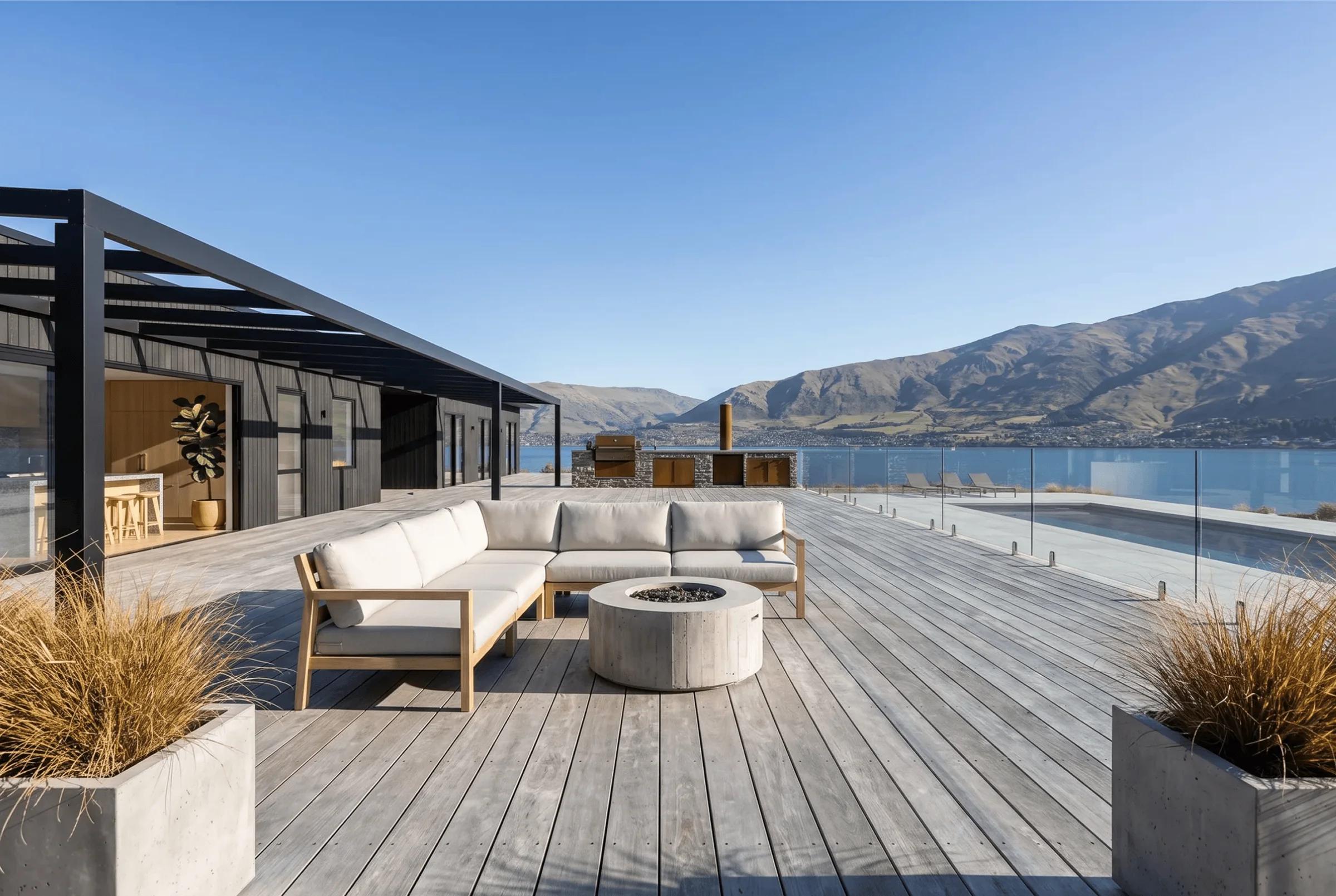 Modern interior visualization showcase