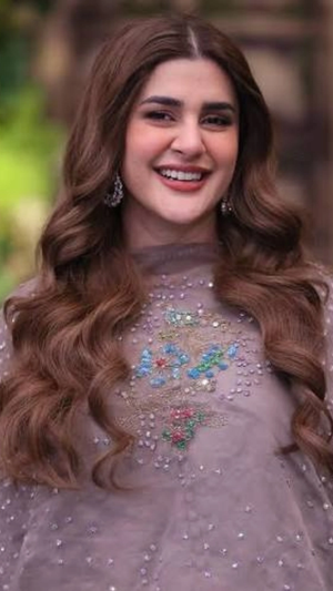 Kubra Khan