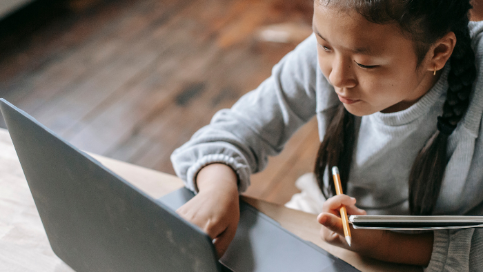 Student Online Learning with Math Tutor