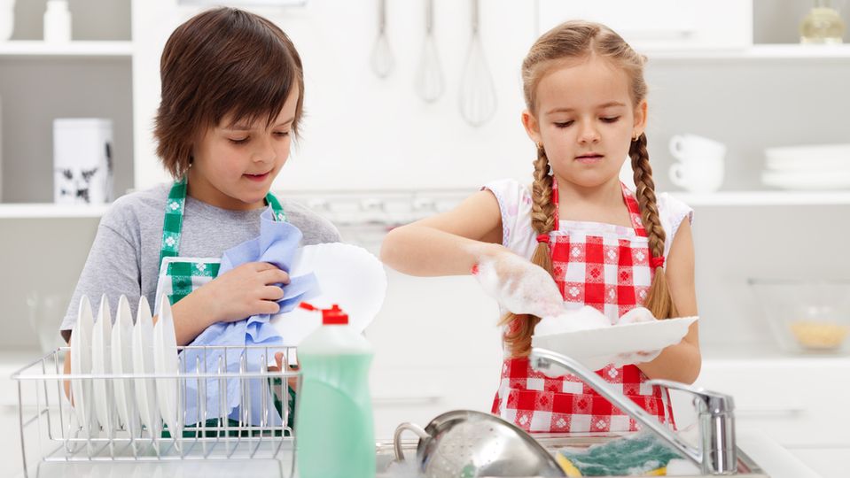 Encouraging household chores with 1st grade subtraction games