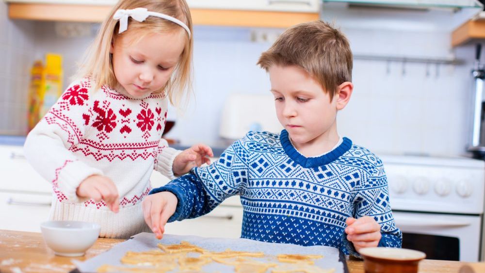 8 Fun Ways to Give Your Child Math Help this Holiday Season