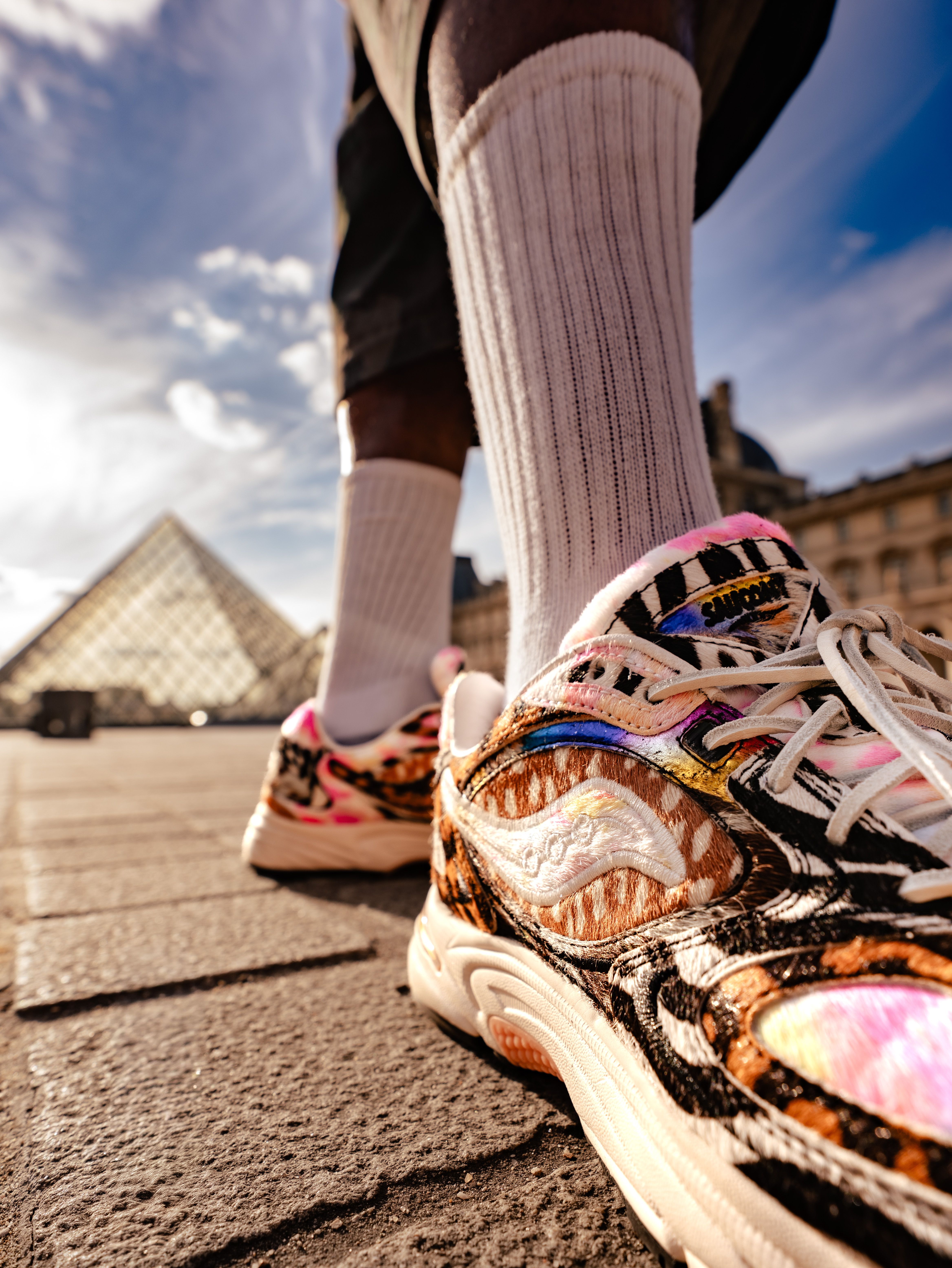 GXFR x Saucony 'AWESOME GODS' GRID JAZZ 9