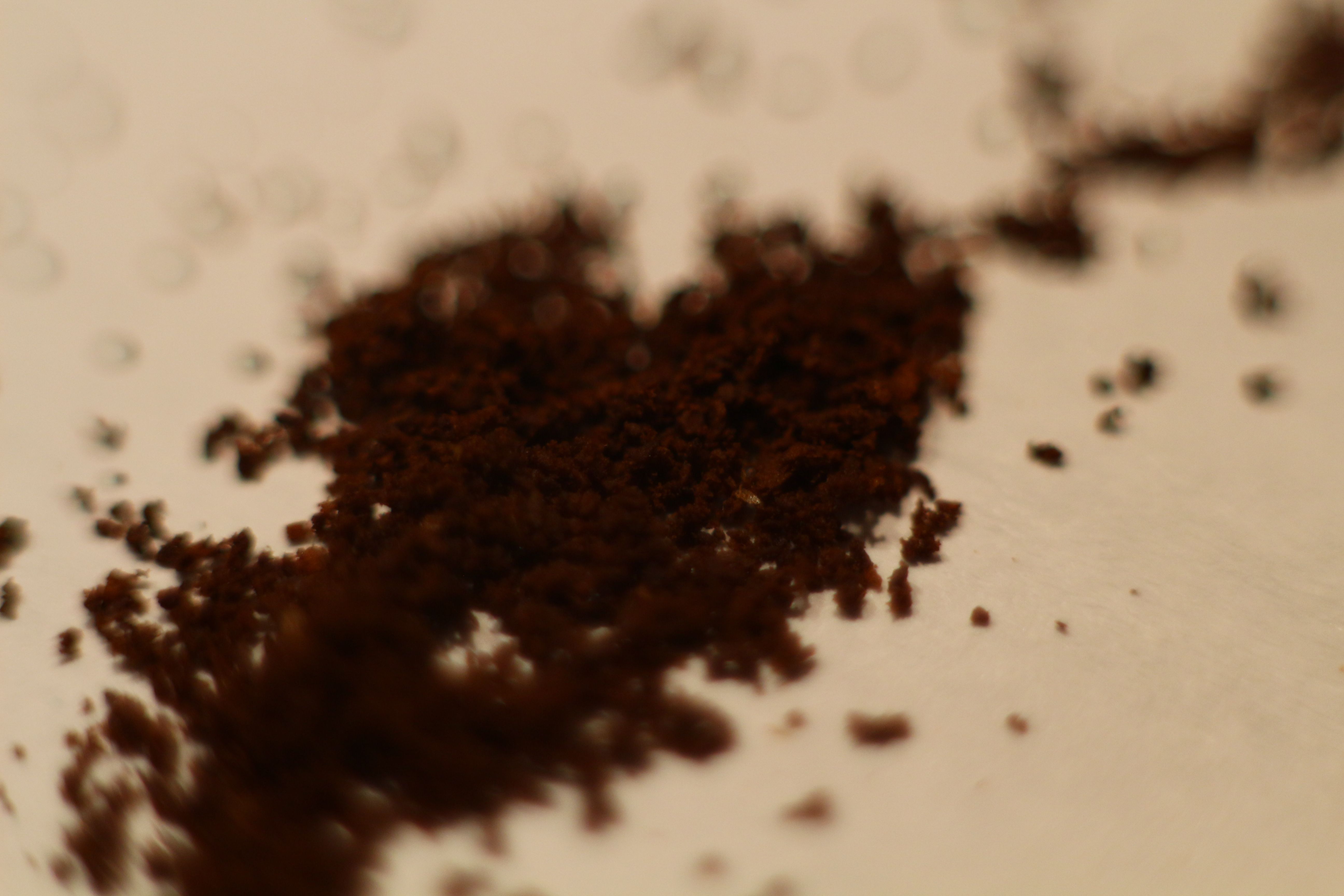 Втората най-търгувана стока на земята след петрола. Може би защото сутрин без нея всички не сме на себе си.