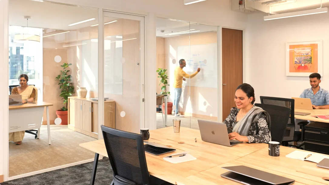 Hero carousel image - 1