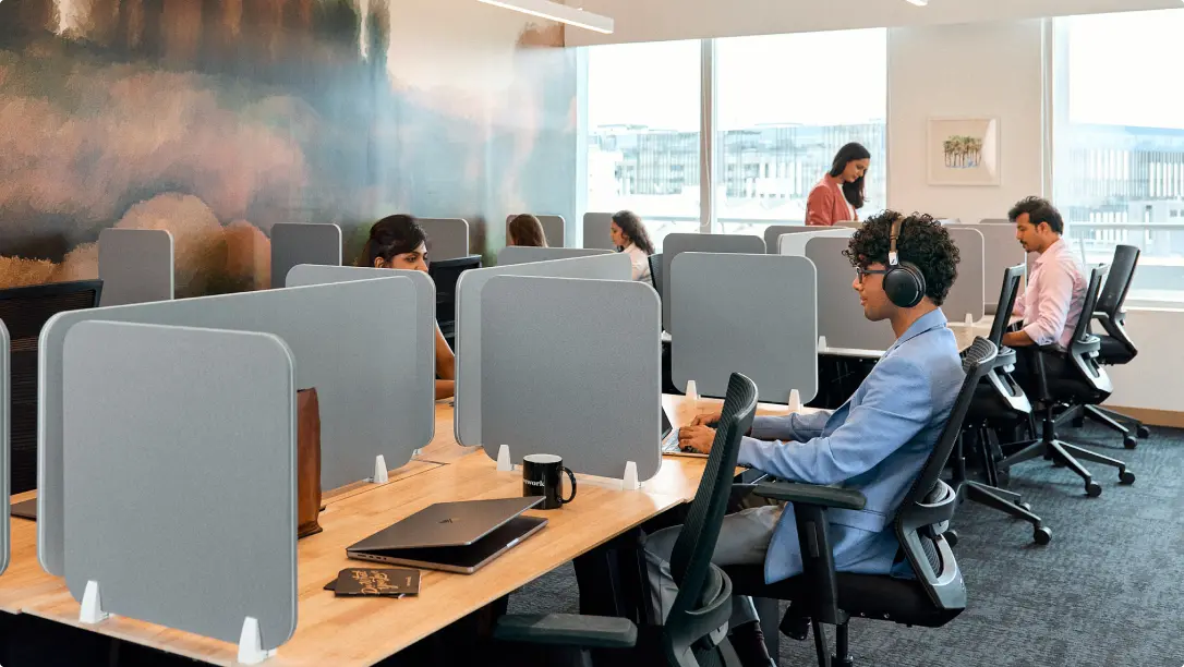 Hero carousel image - 4