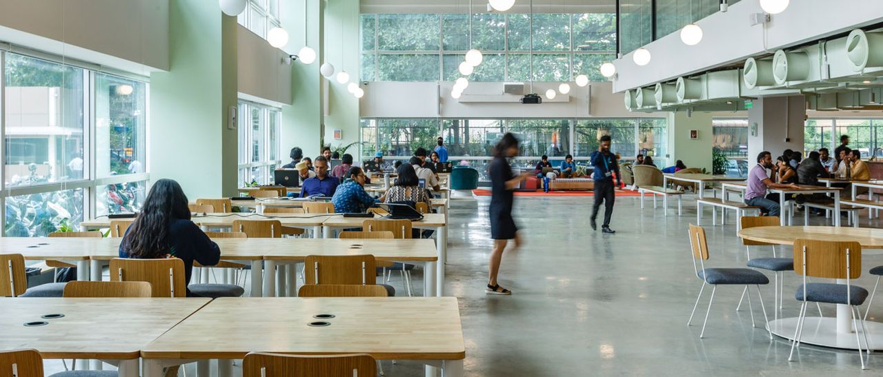 Building carousel image - 2