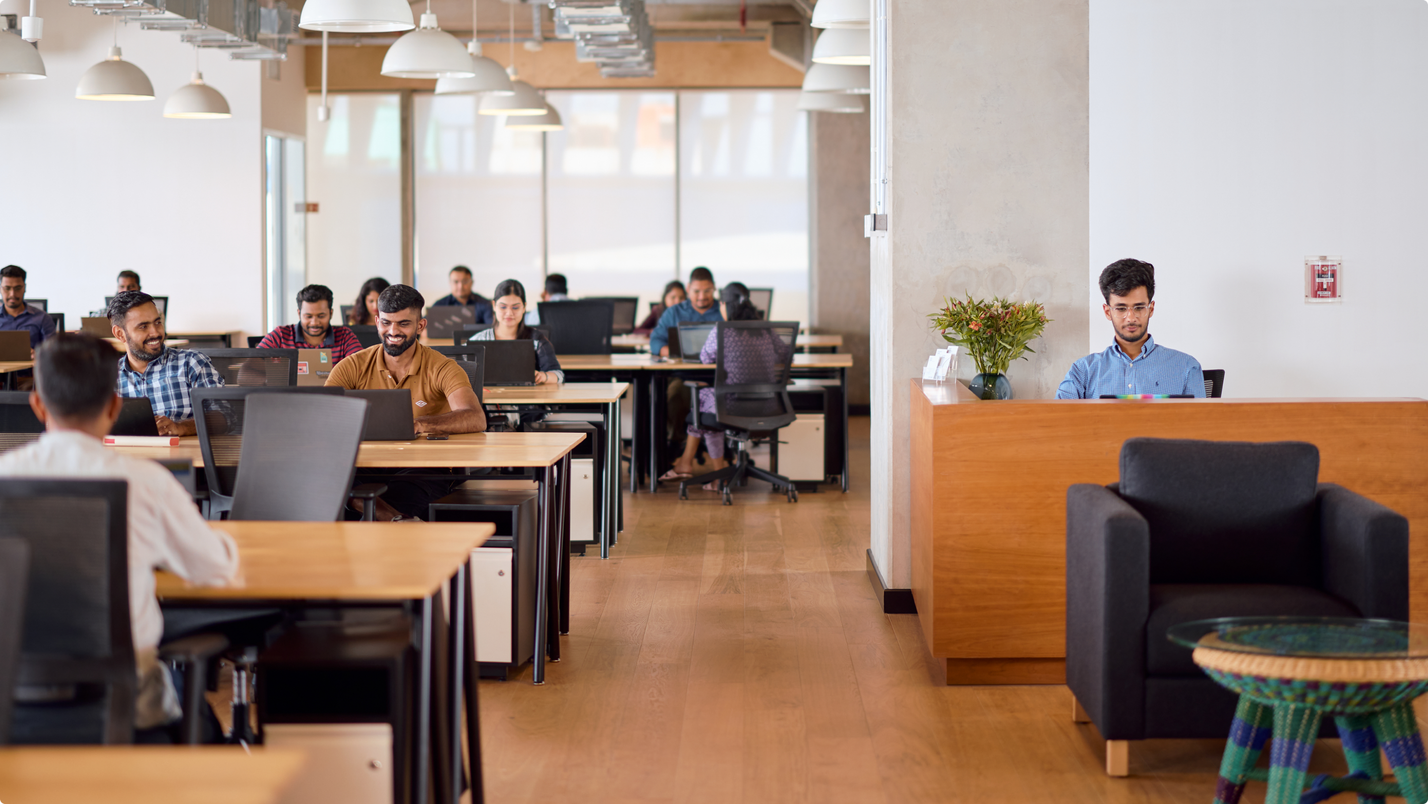 Hero carousel image - 3