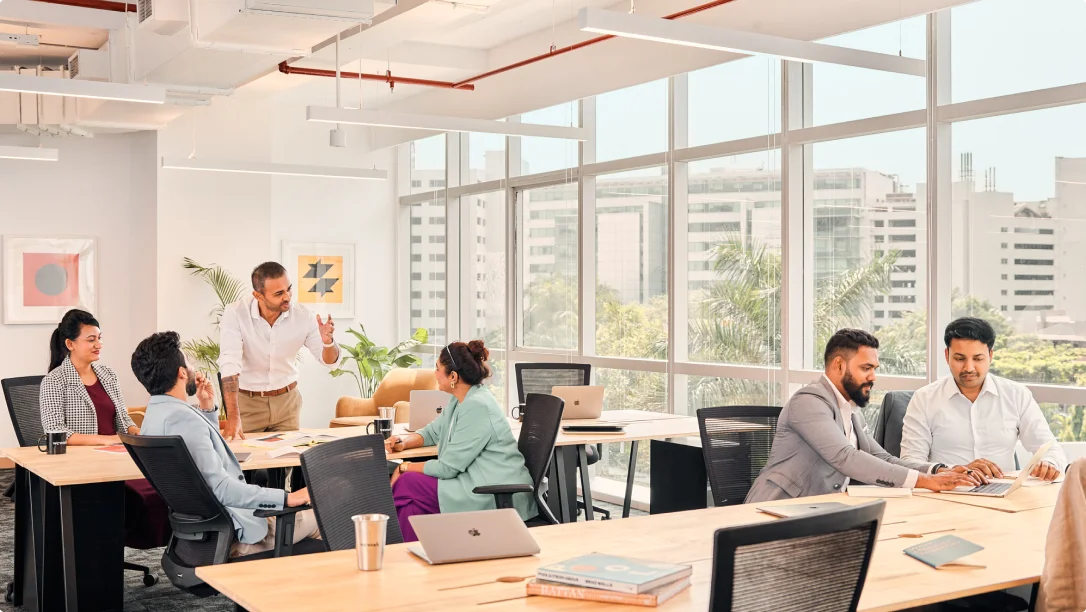 Hero carousel image - 3