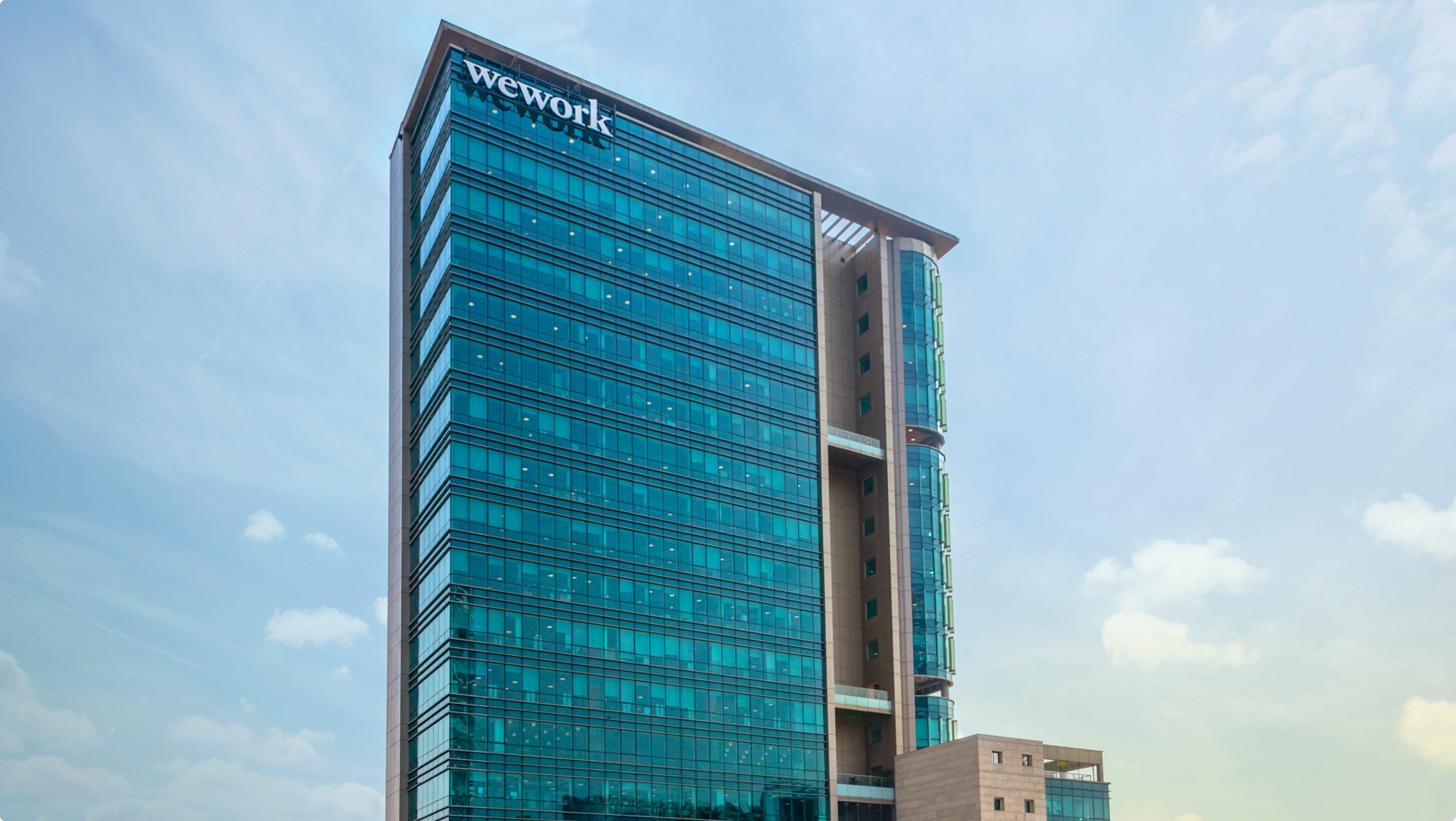 Hero carousel image - 3