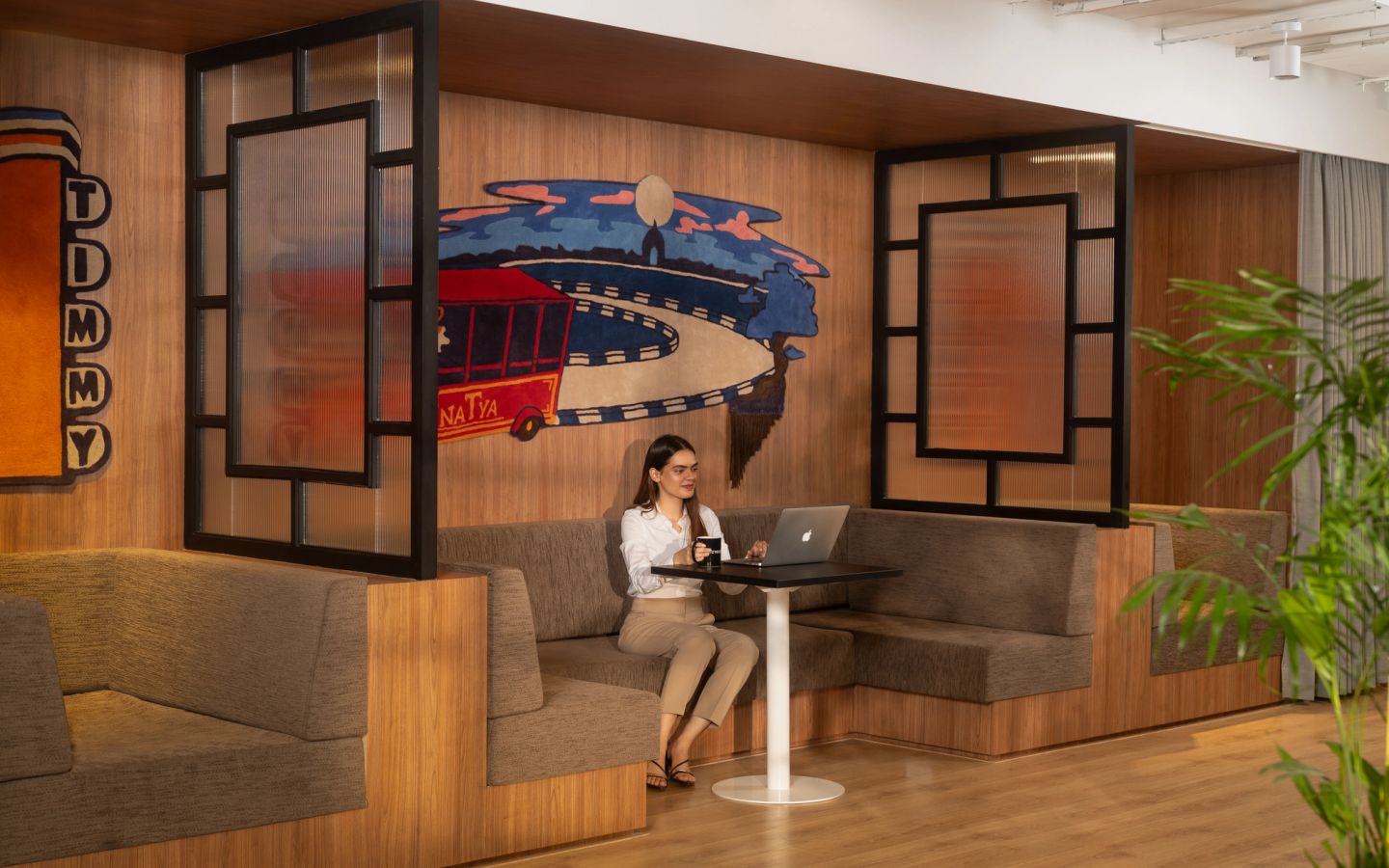 virtual office vs physical office | WeWork