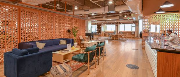 Berger Delhi One building images