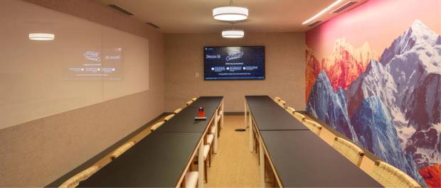 Two Horizon Centre building images