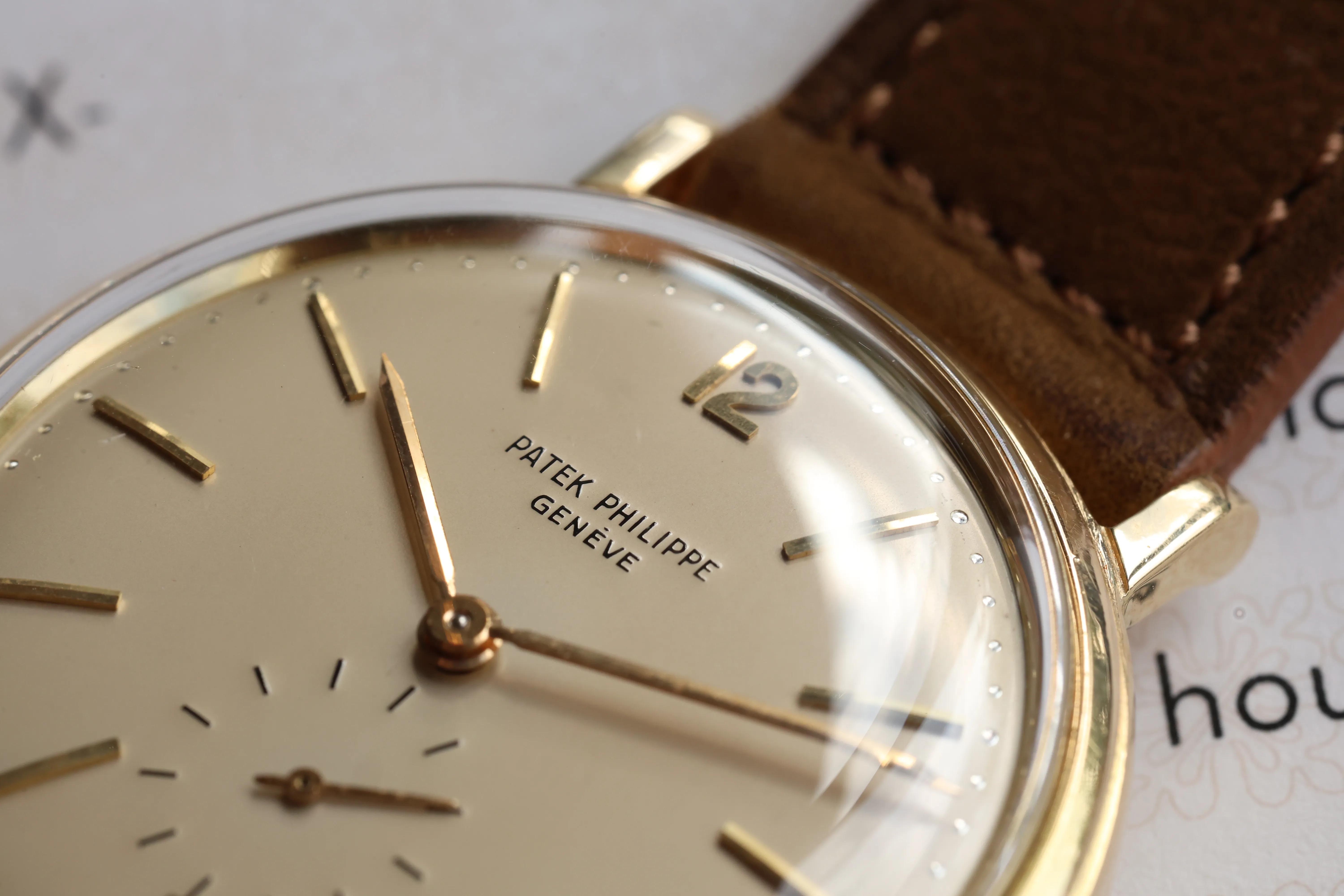 Patek Philippe Calatrava Ref. 2584, photo 7 of 17
