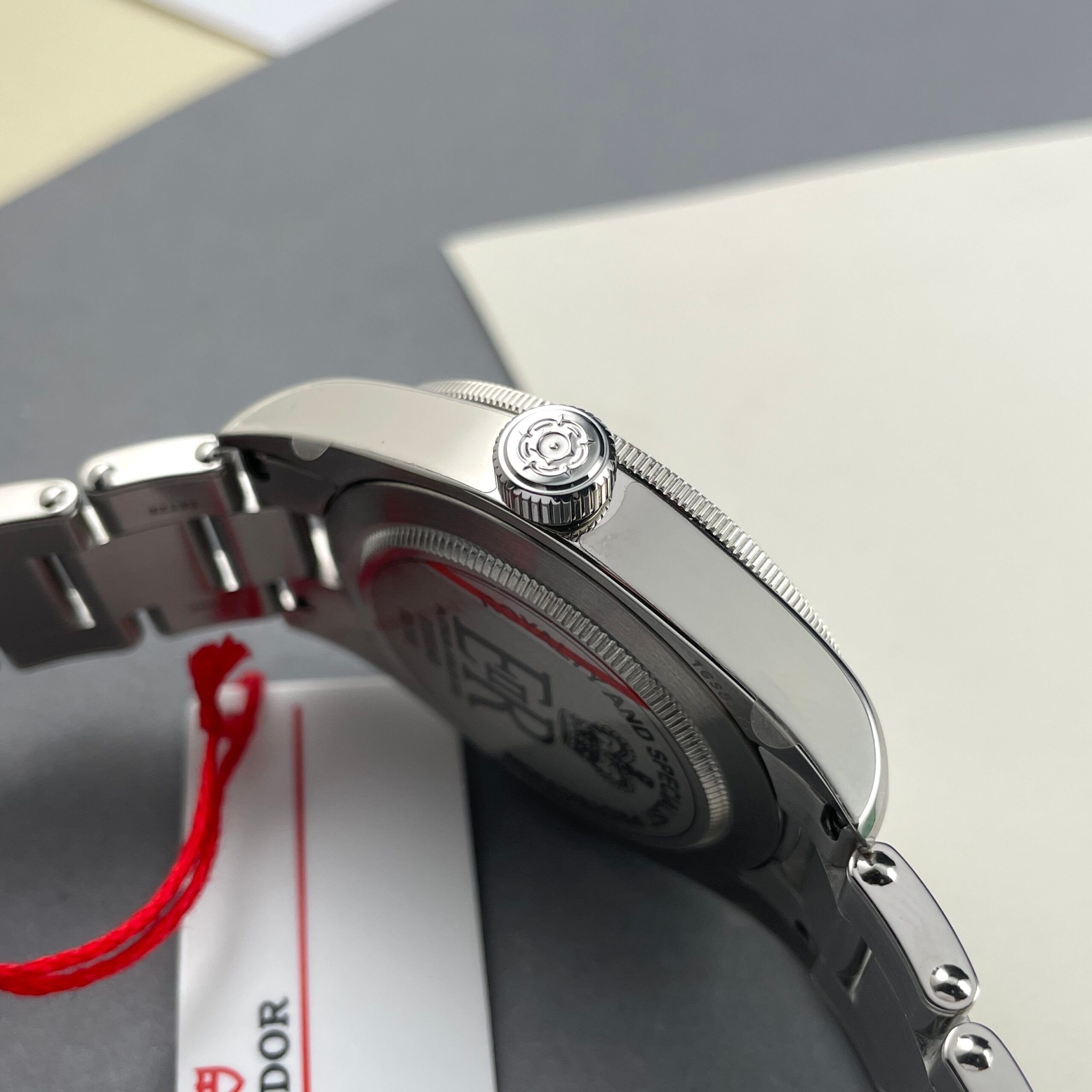 Tudor Black Bay Fifty-Eight Platinum Jubilee RaSP, photo 13 of 15