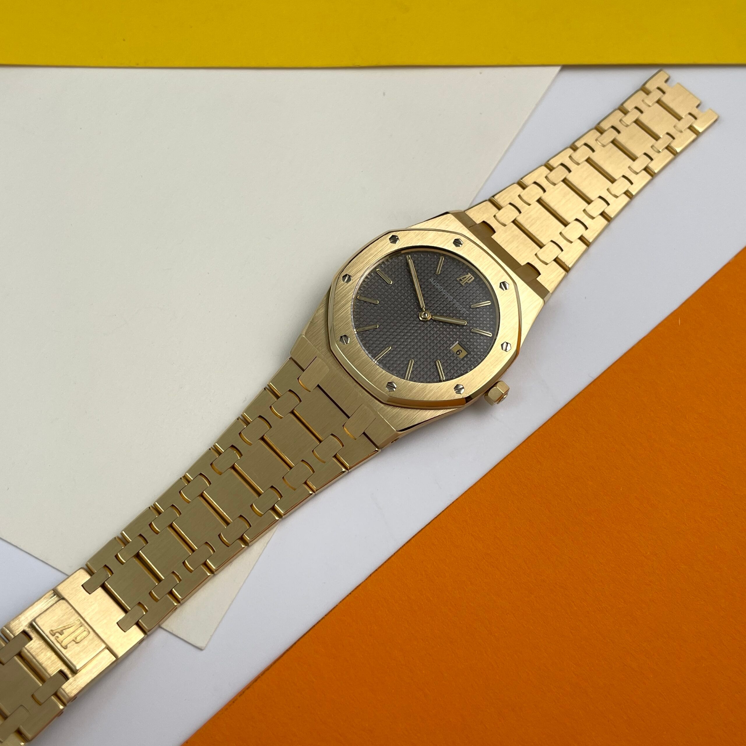 Audemars Piguet Royal Oak Yellow Gold Grey Tapisserie, photo 5 of 14