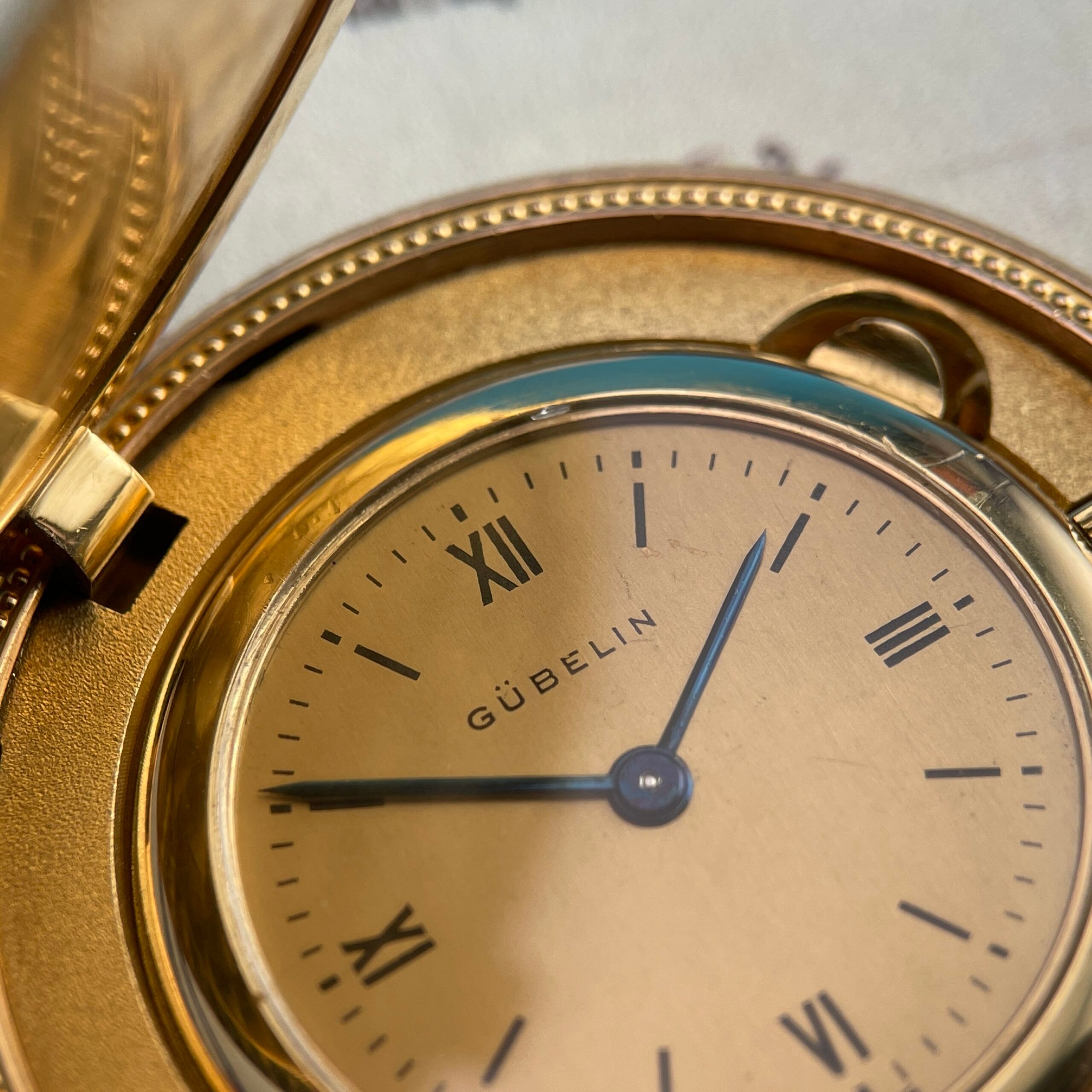 Gübelin Gold Concealed Coin Watch, photo 4 of 15