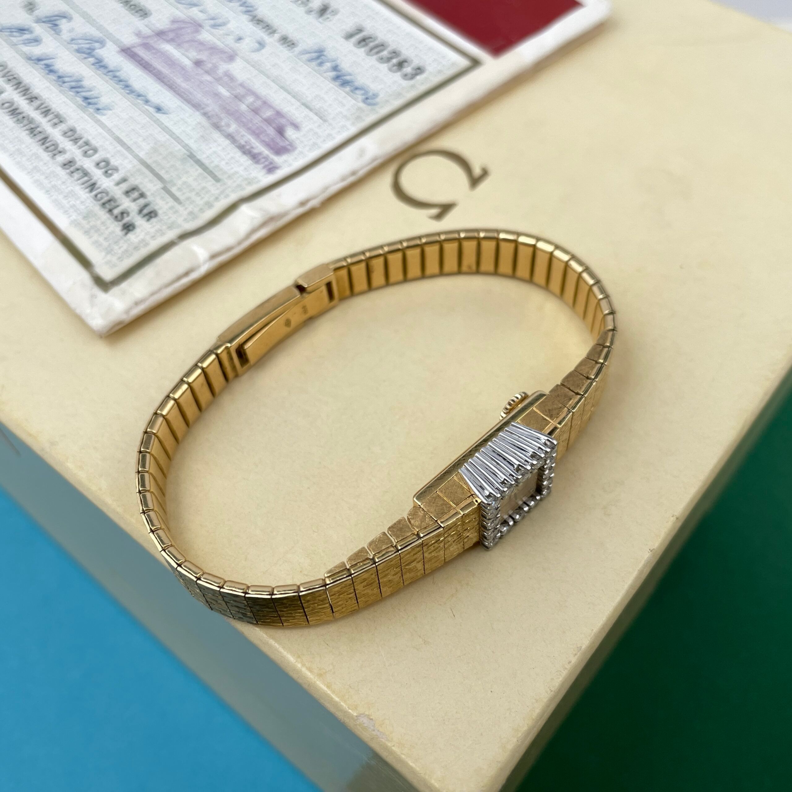 Omega Diamond / Yellow Gold Cocktail Ladies Watch, photo 11 of 15
