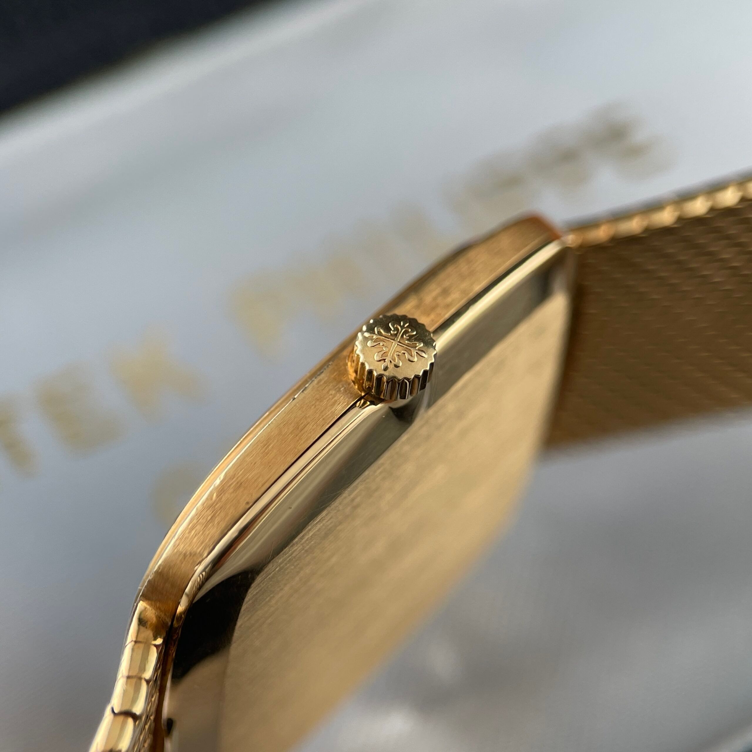 Patek Philippe Yellow Gold Ellipse, photo 12 of 16